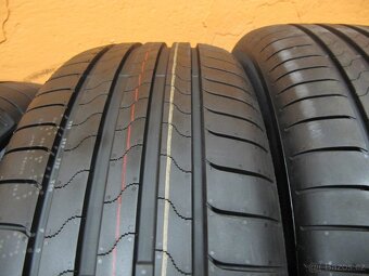 Pneu 215/60/17 Bridgestone TOP stav - 2