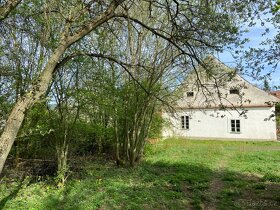 Dům k prodeji v Jižních Brdech - pozemek přes 5600 m2 - 2