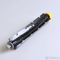 Náhradní kartáč do robovysavače iRobot Roomba 6xx, 7xx - 2