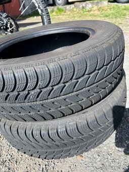 185/65 R15 - 2