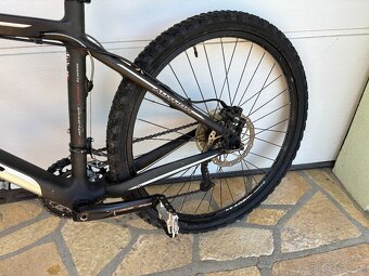 Karbonové horské kolo Author Modus – Shimano Deore - 2
