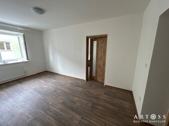 Pronájem bytu 2+1 CP 44 m2 - Hlaváčova ul., Brno-Obřany - 2
