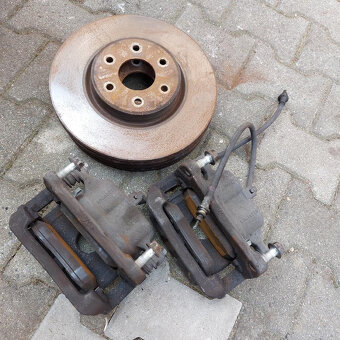 Těhlice,brzdič,rameno,tlumič,náprava,motor Mercedes W470 - 2