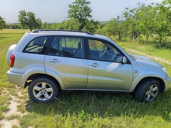 Toyota Rav4, 2.0 D-4D KLIMA, 4x4, 6x AIRBAG - 2