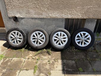 Prodám kola s celoročními pneumatikami 185/65 R15, 5x100 R15 - 2