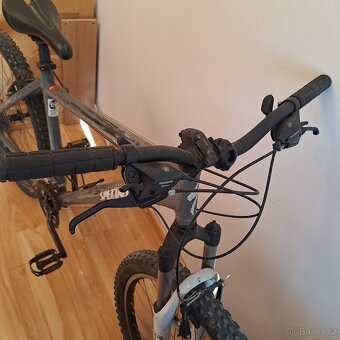 Horské kolo Specialized Hardrock Sport - 2