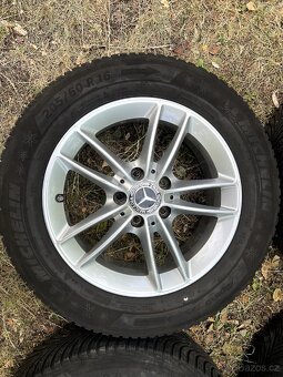 Celoroční kola Mercedes R16 205/60 ET44
- 2