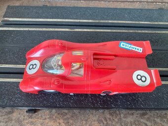 Funkční autíčko na autodráhu ITES Porsche 917 - 2