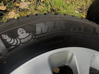 Zimni kola Mercedes GLA 215/60 R17 ET38
- 2