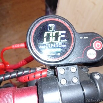 Elektrická koloběžka engwe y600 - 2