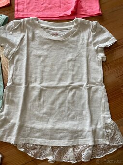 Dívčí trička krátký rukáv vel. 3-4 roky - 2