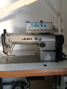 Průmyslový šicí stroj JUKI - 2