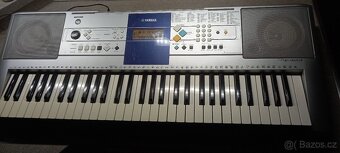 Klávesy Yamaha PSR E323 + polohovací stojan - 2