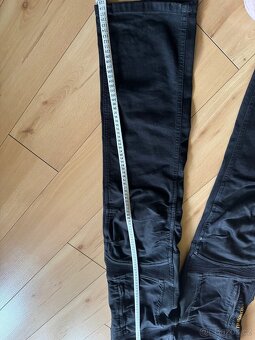 Džíny na motorku - 2