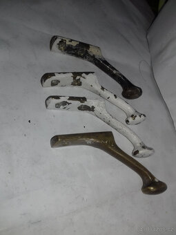 Okenní kličky,rozvory,půlolivky MOSAZ zlatá,světlá - 2