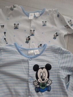 2 overaly/pyžama H&M, vel.98 s Mickey Mousem - 2