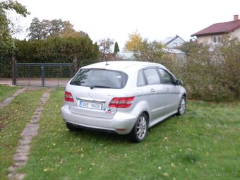 MERCEDES B 2OO - 2