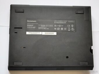 Dokovací stanice Lenovo ThinkPad X200 UltraBase - 2