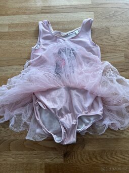 Trikot s kočkou & dres se sukýnkou H&M vel.122/128 - 2