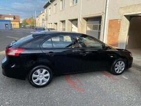 Mitshubishi Lancer,r2017,1,6 MIVEC 1.majitel - 2