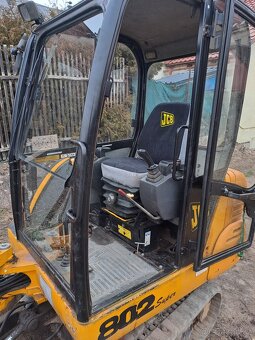 Plně funkční silný minibagr JCB 802 Super / 2,5t / 3x lžice - 2