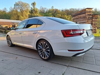 Škoda Superb 2,0 tdi LaK - 2