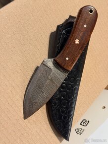 Kvalitni nuz z oceli - 2