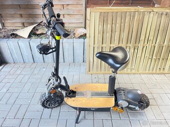 Elektrická koloběžka Nitro scooter - 2