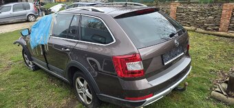 Škoda Octavia III scout páté dveře víko kufru - 2