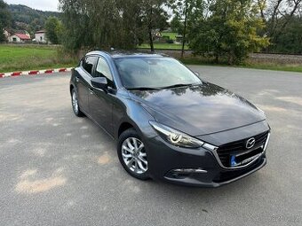 Mazda 3 2,0 Skyactiv-G165 Revolution v top stavu - 2