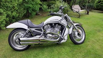 Harley-Davidson V-ROD VRSCAW 2010, naj.28253km.Dovoz CH. - 2