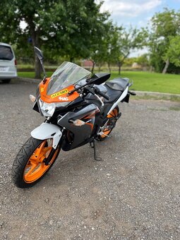 Honda cbr 125r 2013 - 2