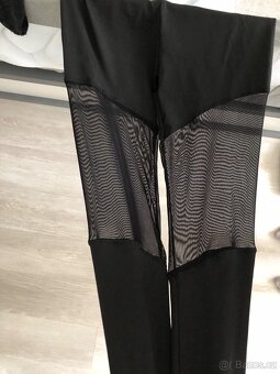 Dámské elegantní legíny se síťovinou vel.M - 2