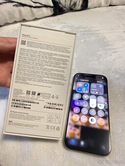 Iphone 16 pro 128gb, top stav, záruka 2027 - 2