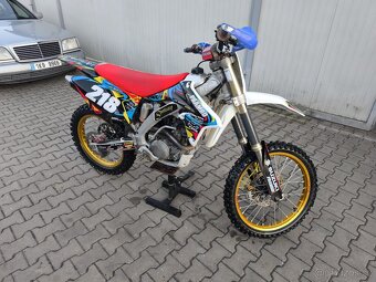Suzuki 250 RMZ - 2