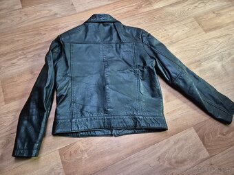 Lehká měkká dámská kožená bunda vel. 38 - 2