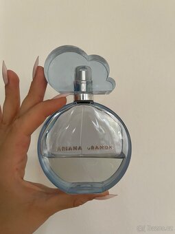 Parfém Cloud - Ariana Grande - 2