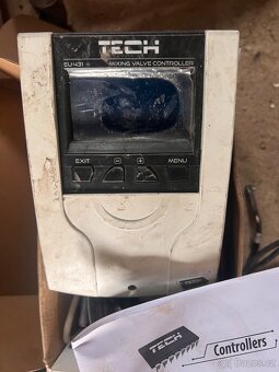 Regulátor, čtyřcestný servo ventil 1”, čerpadlo - 2