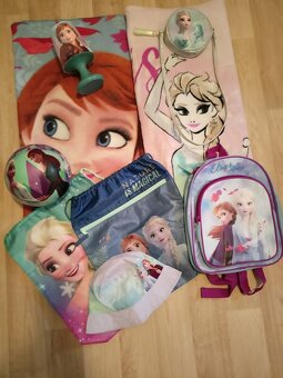 Dětské oblečení -  mix Elsa - 2