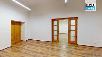 Pronájem reprezentativních prostor k podnikání, 60 m² – Plze - 2