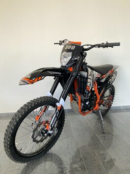 Pitbike Leramotors Killer PRO 300ccm H2O 21"/18" - 2