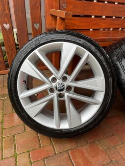 Alu kola 7Jx17H2 ET46 - 2