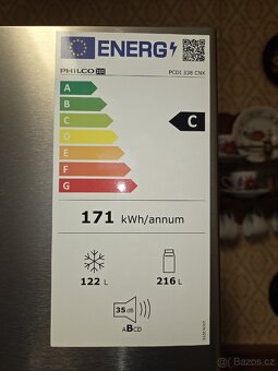Lednička s mrazničkou. 6 měsíců stara - 2