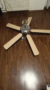 Prodám stropní ventilátor rozpětí lopatek 130 cm - 2