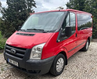FORD TRANSIT L2H1 9MÍST BUS 2.2TDCI nafta , Rok Výroby 2011 - 2