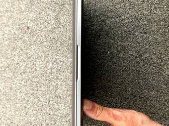 MacBook Pro 13 palců Apple M1 chip 16GB RAM 512 SolidStateDi - 2