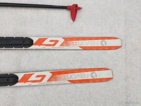 Dětské běžky 130 cm s hůlkami - 2