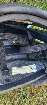 Helma na kolo XL a rukavice - 2