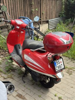 125ccm , automat. Po STK. Plně funkční po servisu. - 2