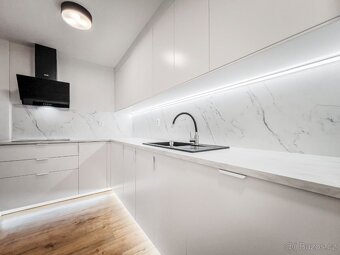 Pronájem luxusního bytu 3+kk - ul. Rooseveltova, Znojmo - 2